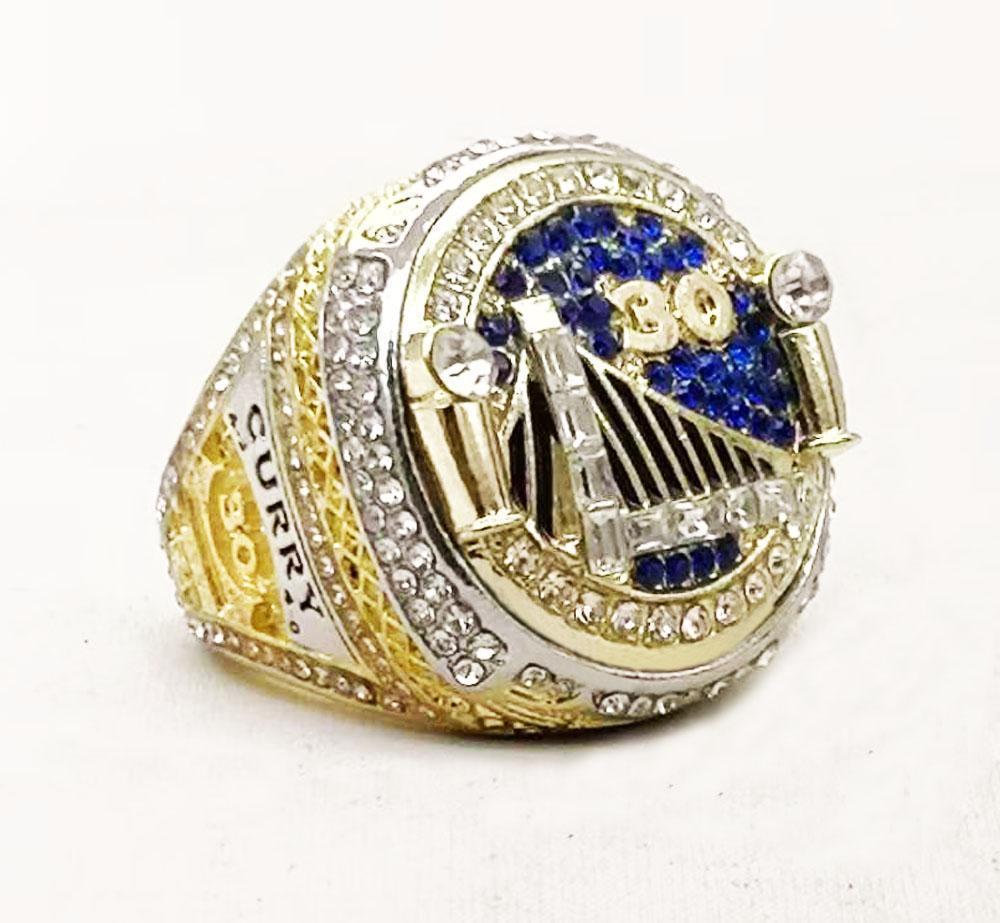 Warriors' opening night: Rings, bling and other things