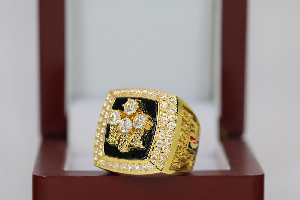 Chicago Bulls NBA Championship Ring (1996) - Premium Series - Rings For Champs, NFL rings, MLB rings, NBA rings, NHL rings, NCAA rings, Super bowl ring, Superbowl ring, Super bowl rings, Superbowl rings, Dallas Cowboys