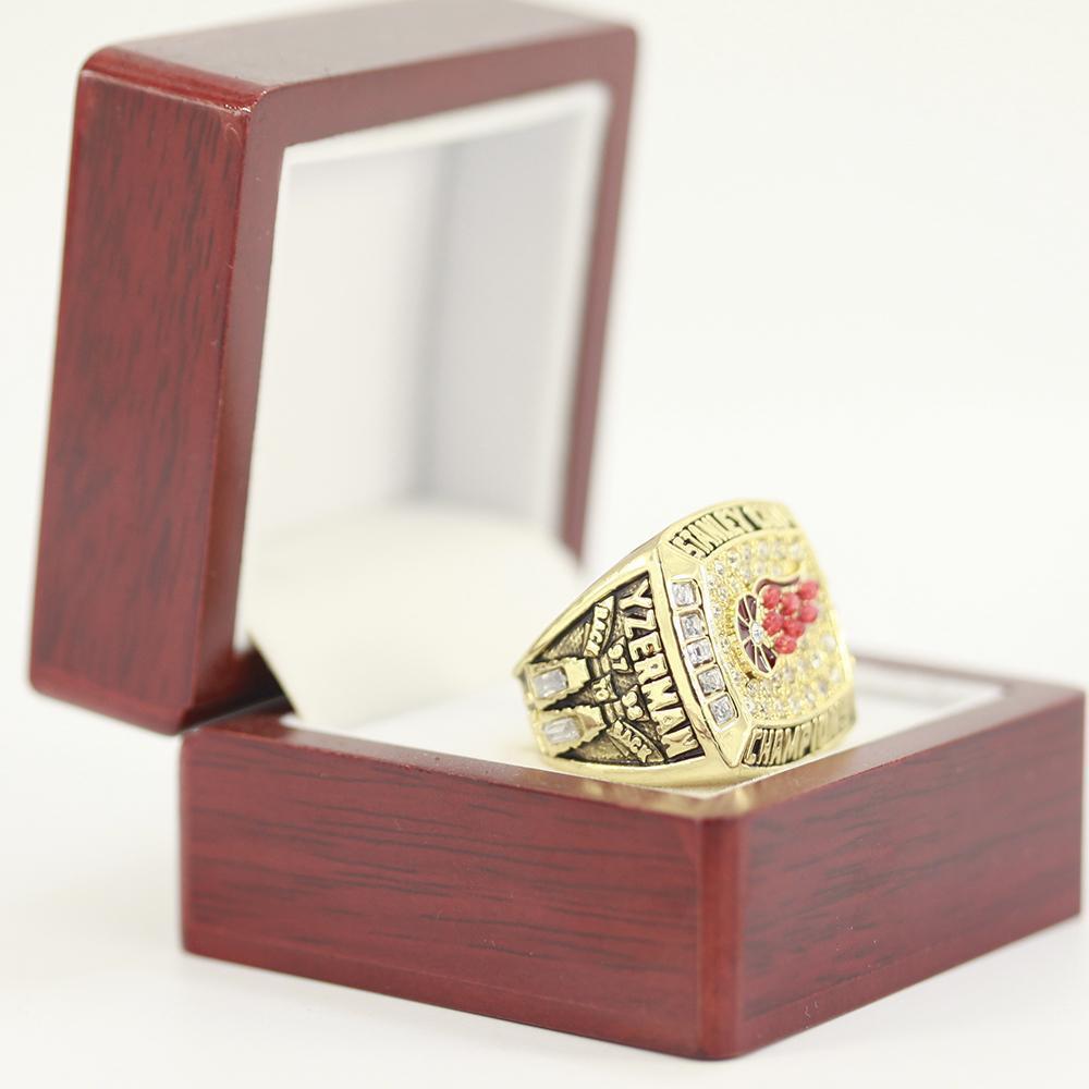 Detroit Red Wings Stanley Cup Ring (1998) - Rings For Champs, NFL rings, MLB rings, NBA rings, NHL rings, NCAA rings, Super bowl ring, Superbowl ring, Super bowl rings, Superbowl rings, Dallas Cowboys