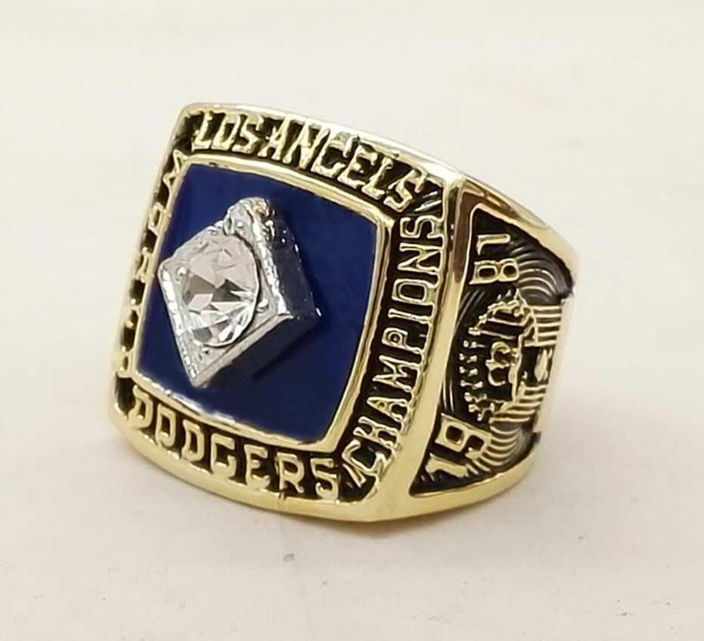 Los Angeles Dodgers World Series Ring (1981) - Rings For Champs, NFL rings, MLB rings, NBA rings, NHL rings, NCAA rings, Super bowl ring, Superbowl ring, Super bowl rings, Superbowl rings, Dallas Cowboys
