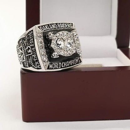 Oakland Raiders Super Bowl Ring (1980) - Rings For Champs, NFL rings, MLB rings, NBA rings, NHL rings, NCAA rings, Super bowl ring, Superbowl ring, Super bowl rings, Superbowl rings, Dallas Cowboys