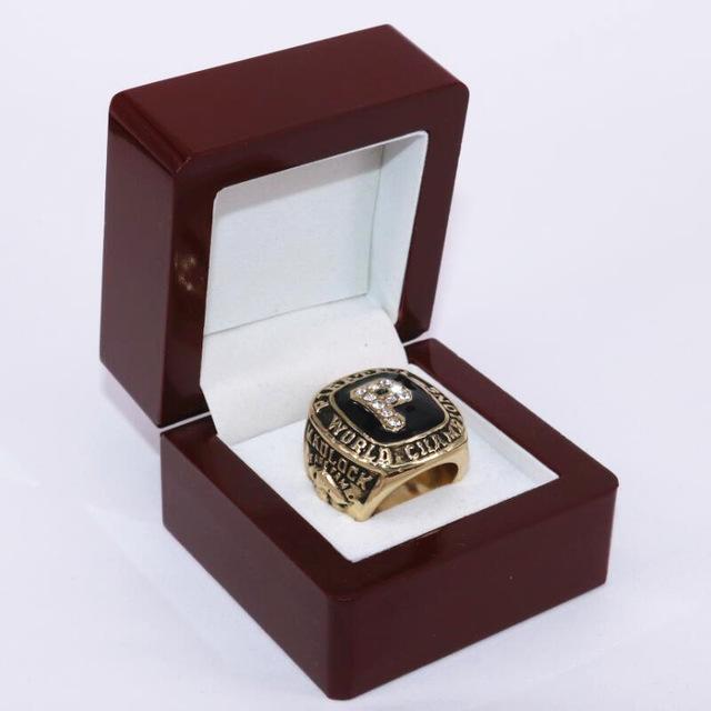 Pittsburgh Pirates World Series Ring (1979) - Rings For Champs, NFL rings, MLB rings, NBA rings, NHL rings, NCAA rings, Super bowl ring, Superbowl ring, Super bowl rings, Superbowl rings, Dallas Cowboys