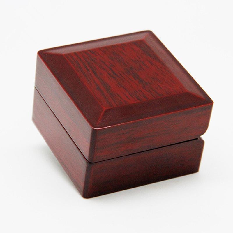 Solid Wooden Display Box - Rings For Champs, NFL rings, MLB rings, NBA rings, NHL rings, NCAA rings, Super bowl ring, Superbowl ring, Super bowl rings, Superbowl rings, Dallas Cowboys
