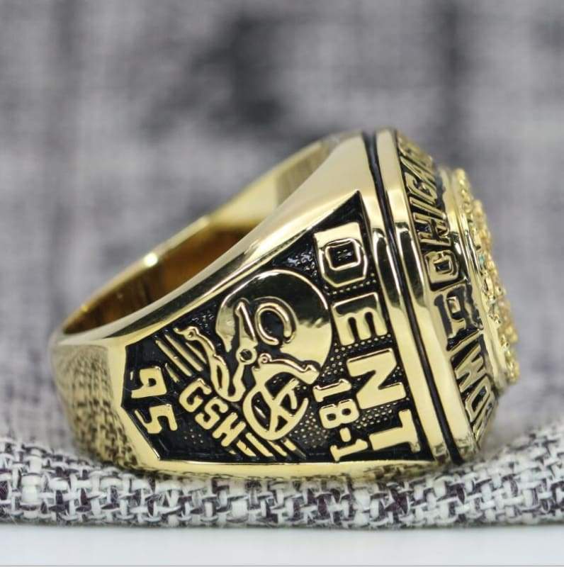 Chicago Bears Super Bowl Ring (1985) - Premium Series - Rings For Champs, NFL rings, MLB rings, NBA rings, NHL rings, NCAA rings, Super bowl ring, Superbowl ring, Super bowl rings, Superbowl rings, Dallas Cowboys